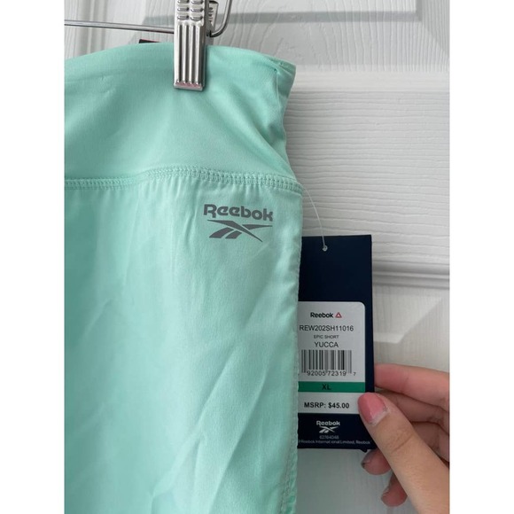 NWT Reebok Short - Picture 2 of 8